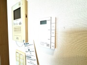 【給湯器操作パネル】