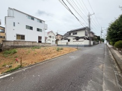 前面道路を含む現地写真