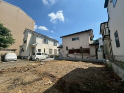 開放感のある広々とした敷地は、理想の住まいを叶えるための自由な可能性を秘めています。