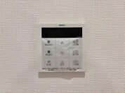 【給湯器操作パネル】