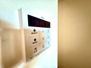 【給湯器操作パネル】