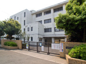 蕨市立東中学校