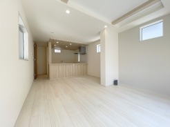 快適性とゆとりをデザインした広々したリビング