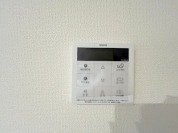 【給湯機操作パネル】