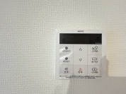 【給湯器操作パネル】