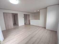 家族団らんの時間も増えそうな、くつろぎのLDK。