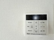 【給湯機操作パネル】