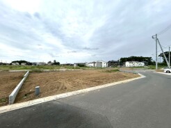 閑静な住宅地で、小さなお子様がいるご家族にも安心。