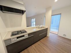 キッチンの性能が上がれば、いつものお料理も楽しくなりますね。