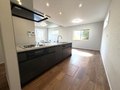 K号棟 お料理を効率的に、楽しく。あったらいいなをかなえてくれるシステムキッチン。