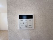 【給湯器操作パネル】