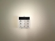 【給湯器コントロールパネル】