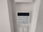 【給湯器操作パネル】