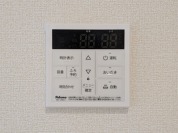 【給湯器操作パネル】