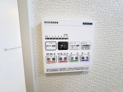 【浴室乾燥機操作パネル】