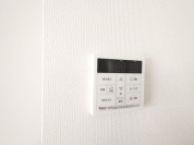 【給湯器操作パネル】