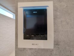 来客者を確認できるTVモニター付インターホン。
