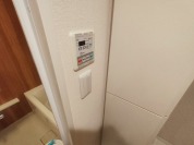 【給湯器リモコン】