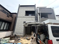 1号棟 最寄り駅4分の立地です〇