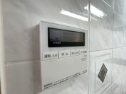 【給湯器操作パネル】