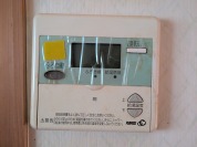 【給湯機操作パネル】