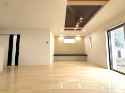 家族が自然に集りそうな広さが魅力のLDK。