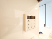 【給湯器操作パネル】
