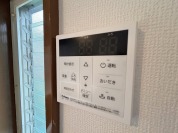 【給湯器操作パネル】