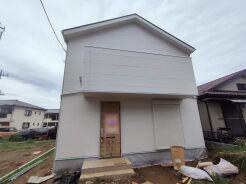 坂戸市伊豆の山町