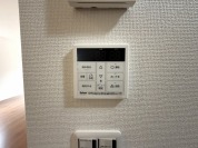 【給湯器操作パネル】