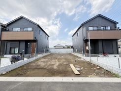 閑静な住宅地で、小さなお子様がいるご家族にも安心。