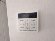 【給湯器操作パネル】