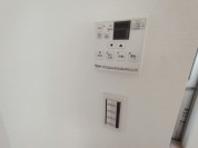 【給湯器操作パネル】