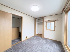 子供部屋には丁度良い洋室。サイズは6帖。