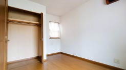 子供部屋には丁度良い洋室。サイズは5.4帖。