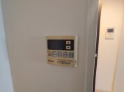 【給湯器操作パネル】