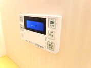 【給湯器リモコン】