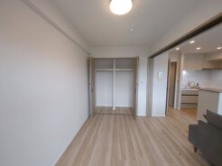 この部屋だれの部屋にしようかな、なんて会話を現地で楽しんでください。
