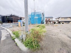 基礎から完成済みの住まいまで、各工程をご確認いただけます。