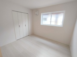 この部屋だれの部屋にしようかな、なんて会話を現地で楽しんでください。