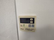 【給湯器操作パネル】
