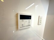 【給湯器コントロールパネル】