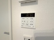 【給湯器操作パネル】