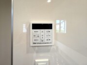 【給湯器コントロールパネル】
