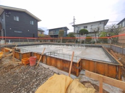 坂戸市鶴舞2丁目