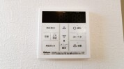 【給湯器操作パネル】