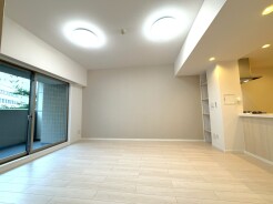 快適性とゆとりをデザインしたリビングは、広々した11帖。