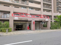 駐車場入り口