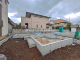 新築一戸建て