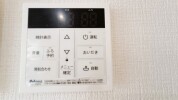【給湯器操作パネル】
